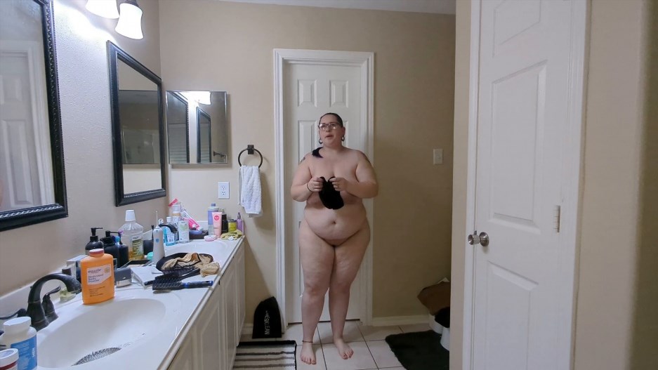 Violet Wanderer Sheer Mesh Panty Review and Model